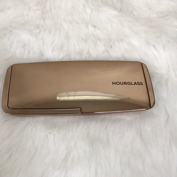 hourglass Other - Hourglass ambient blush palette